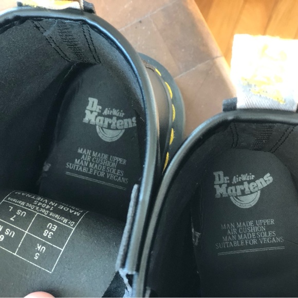 DOC MARTENS Black Boots Classic  🖤 - Picture 3 of 12